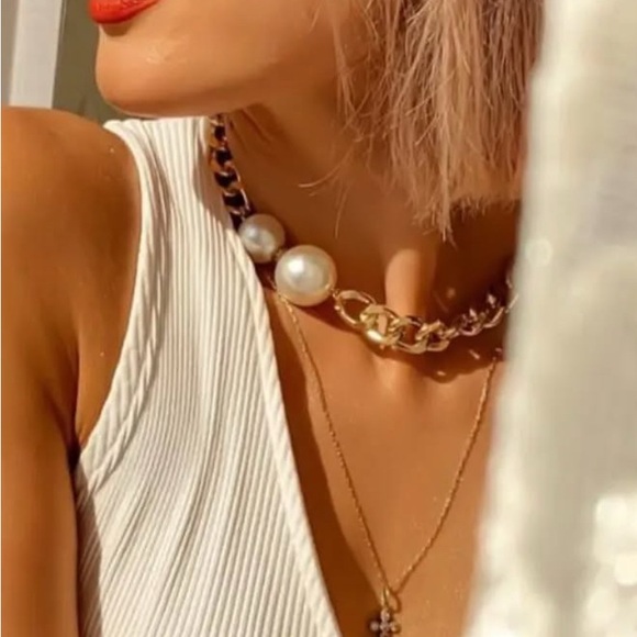 Milano Pearl Gold Necklace – Chunky Chain, 18K Gold Plated - Picture 1 of 9